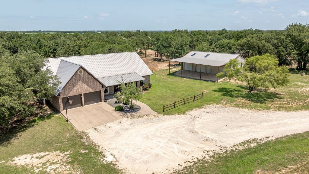 1445 County Road 428, Stephenville, TX 76401
