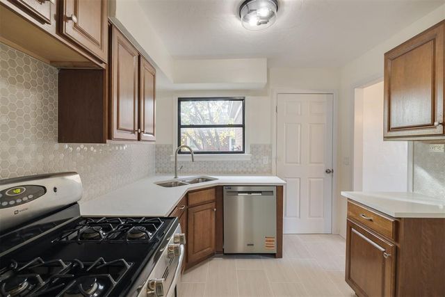 1612 Andover Court, Oklahoma City, OK 73120