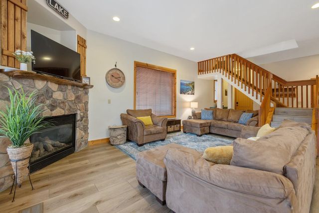 40838 Village Pass Lane, Shaver Lake, CA 93664