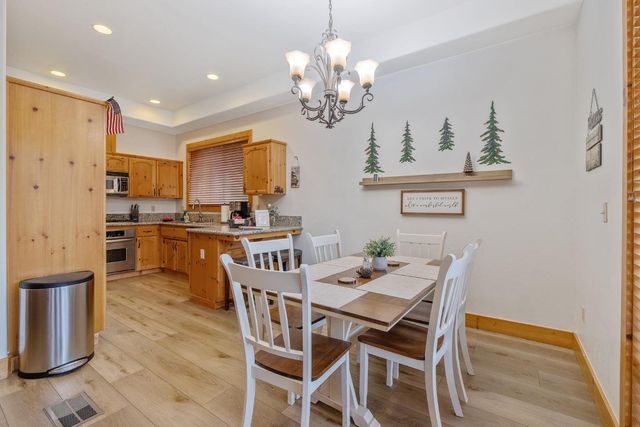 40838 Village Pass Lane, Shaver Lake, CA 93664
