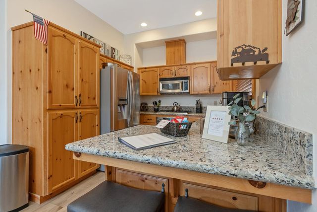 40838 Village Pass Lane, Shaver Lake, CA 93664