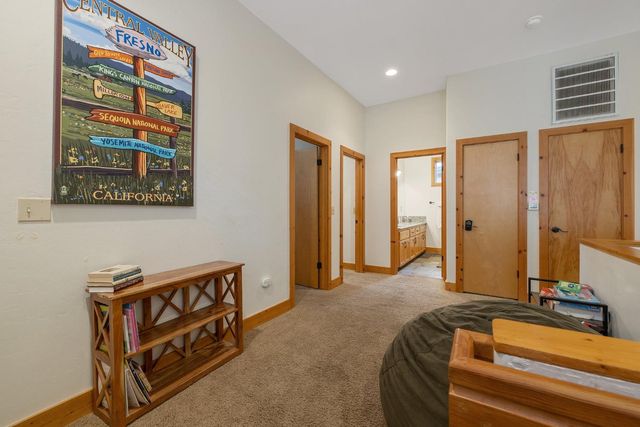 40838 Village Pass Lane, Shaver Lake, CA 93664