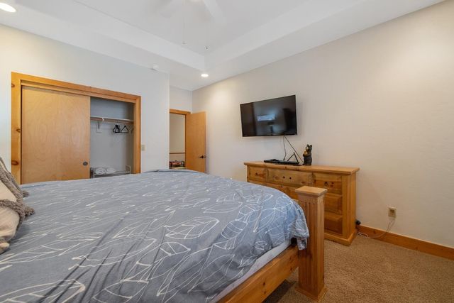 40838 Village Pass Lane, Shaver Lake, CA 93664