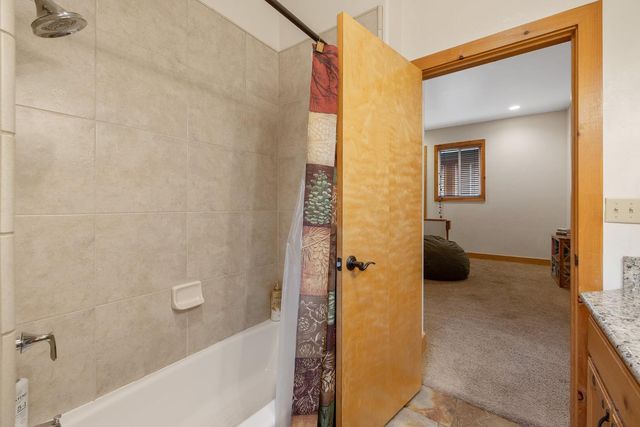 40838 Village Pass Lane, Shaver Lake, CA 93664