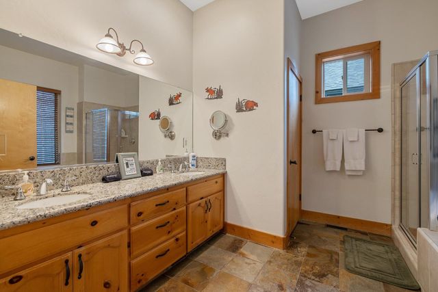 40838 Village Pass Lane, Shaver Lake, CA 93664