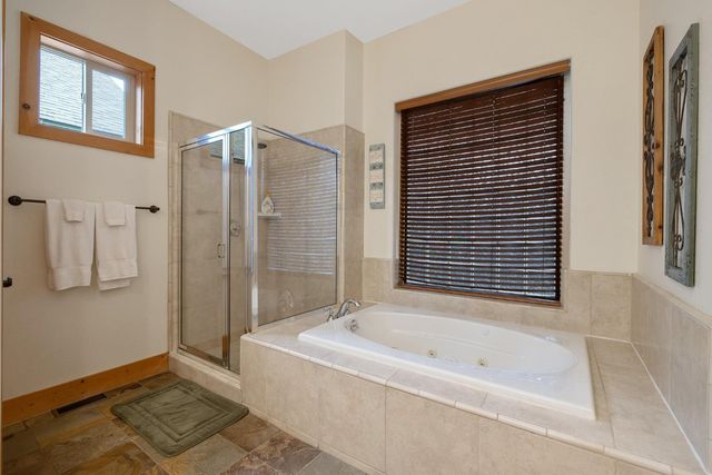 40838 Village Pass Lane, Shaver Lake, CA 93664