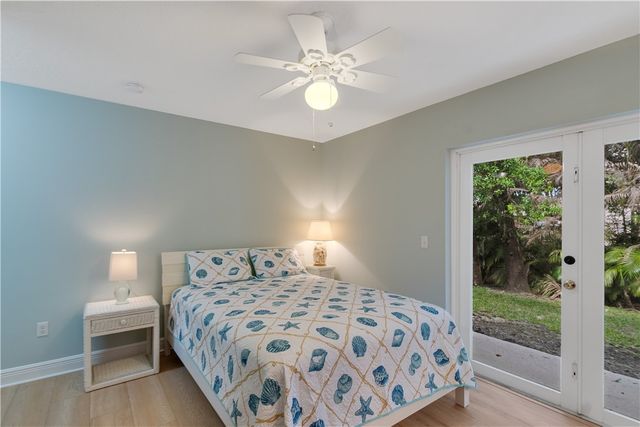 1670 42nd Square 102, Vero Beach, FL 32960