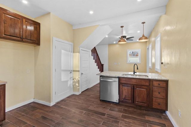 339 W MAIN STREET, Lena, WI 54139