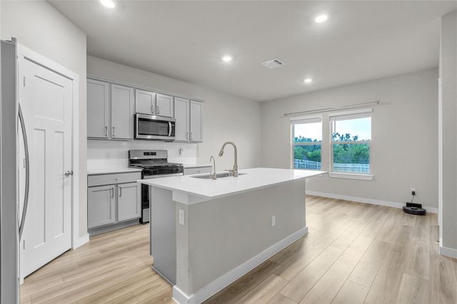1212 Tipton ST, Georgetown, TX 78633