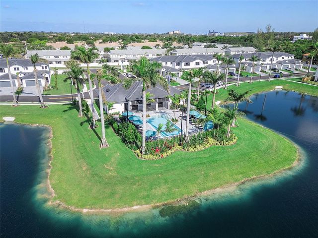 4973 Oakmont Drive 1, Dania Beach, FL 33312