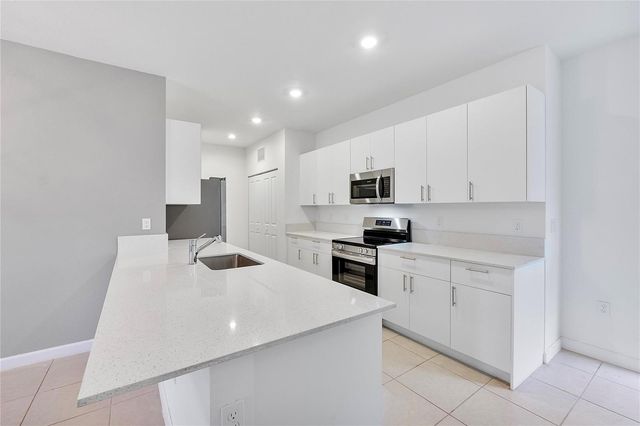 4973 Oakmont Drive 1, Dania Beach, FL 33312