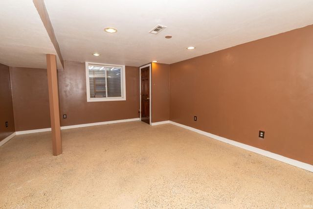 54463 Faye Drive, Osceola, IN 46561