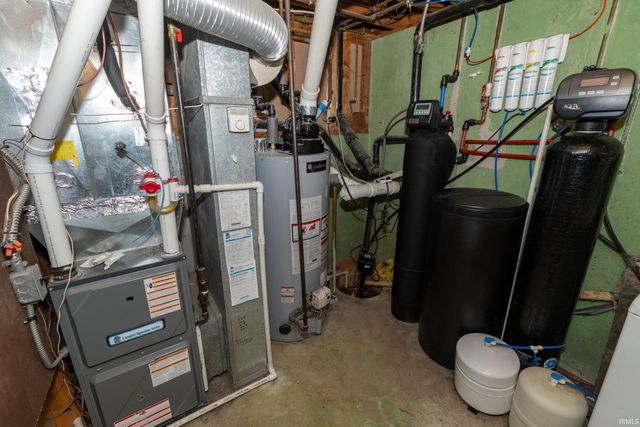 54463 Faye Drive, Osceola, IN 46561