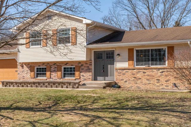 54463 Faye Drive, Osceola, IN 46561