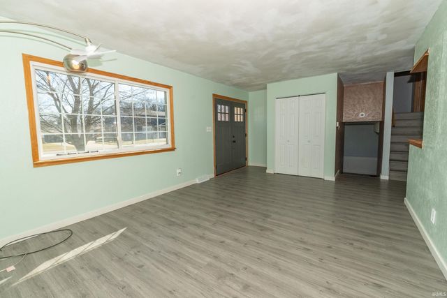 54463 Faye Drive, Osceola, IN 46561