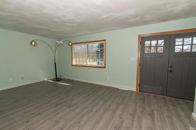 54463 Faye Drive, Osceola, IN 46561