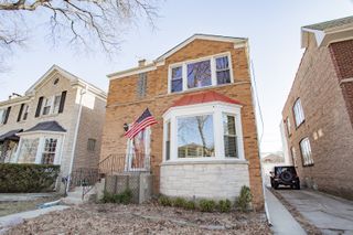 6159 N Moody Avenue, Chicago, IL 60646
