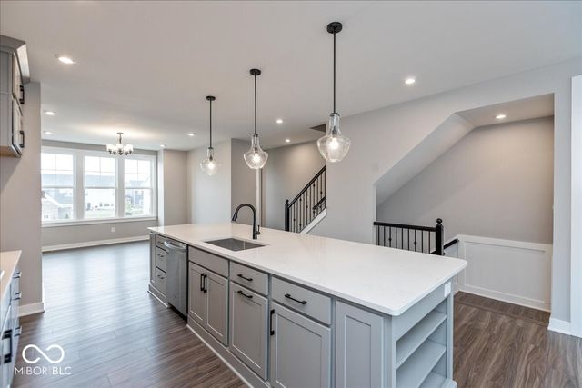 7317 Bayview Run, Mccordsville, IN 46055