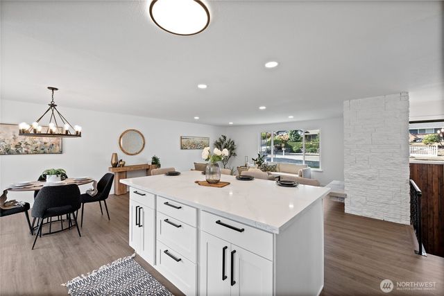 1605 S Highland Avenue, Tacoma, WA 98465