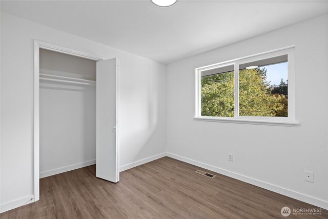 1605 S Highland Avenue, Tacoma, WA 98465
