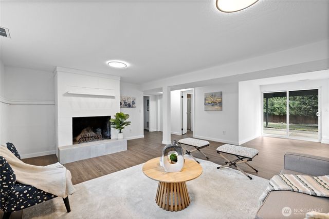 1605 S Highland Avenue, Tacoma, WA 98465