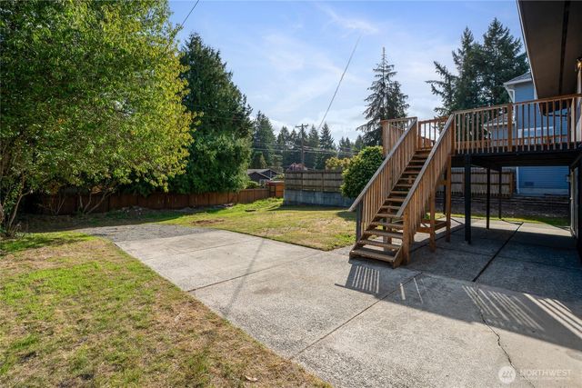 1605 S Highland Avenue, Tacoma, WA 98465