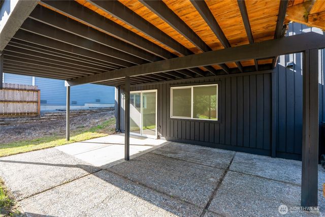 1605 S Highland Avenue, Tacoma, WA 98465
