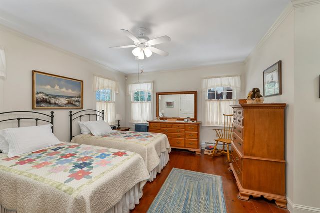 1 River Heights Road, Tuftonboro, NH 03816