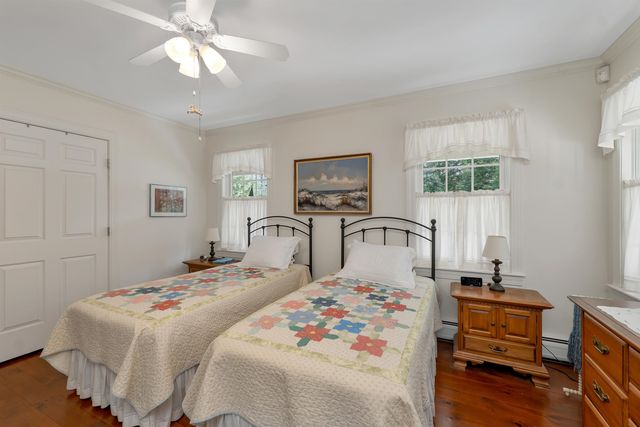 1 River Heights Road, Tuftonboro, NH 03816