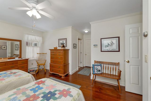1 River Heights Road, Tuftonboro, NH 03816