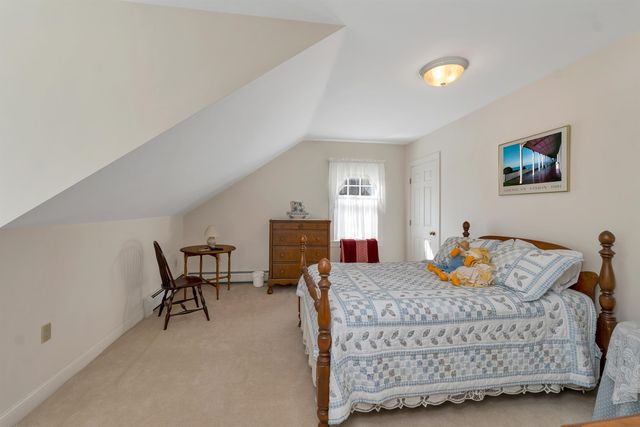 1 River Heights Road, Tuftonboro, NH 03816