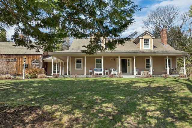 1 River Heights Road, Tuftonboro, NH 03816