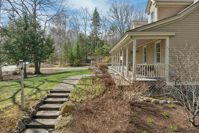 1 River Heights Road, Tuftonboro, NH 03816