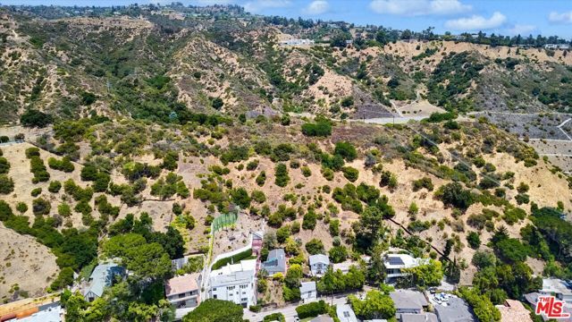 1754 Franklin Canyon Drive, Beverly Hills, CA 90210