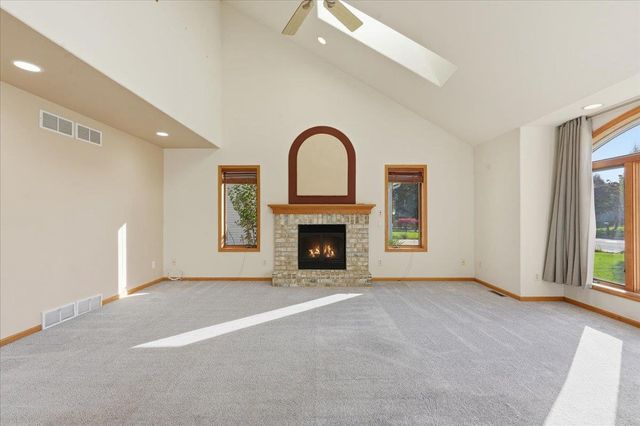 3154 Bull Run, Sun Prairie, WI 53590