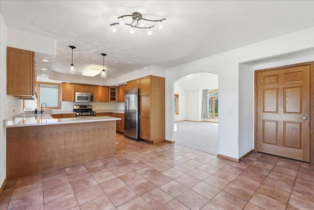 3154 Bull Run, Sun Prairie, WI 53590