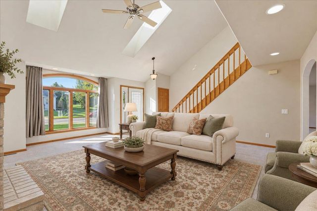 3154 Bull Run, Sun Prairie, WI 53590