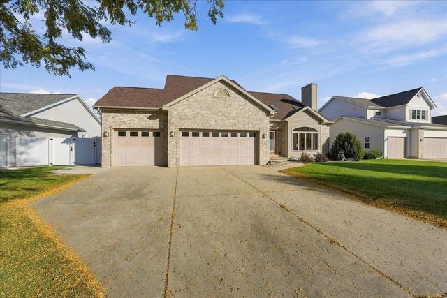 3154 Bull Run, Sun Prairie, WI 53590