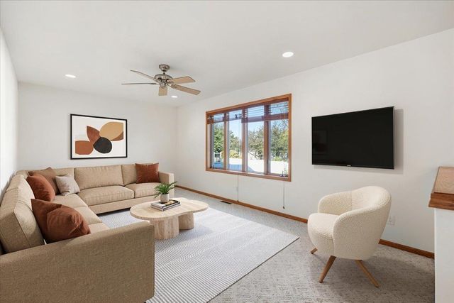 3154 Bull Run, Sun Prairie, WI 53590