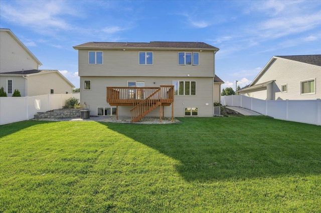 3154 Bull Run, Sun Prairie, WI 53590