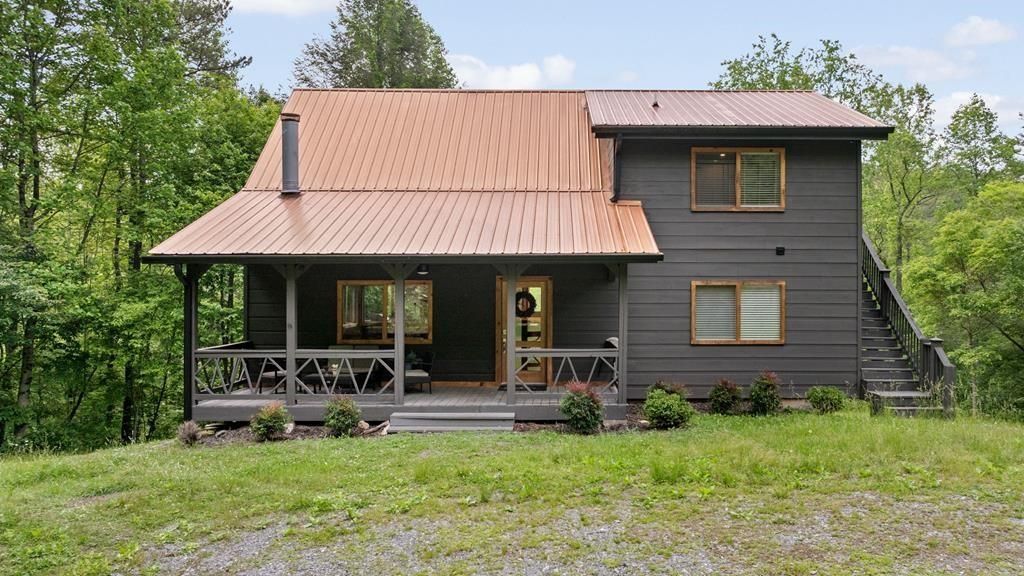 149 Happy Hollow Lane Lane, Mineral Bluff, GA 30559