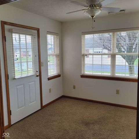 8105 Bentley Farms Drive, Indianapolis, IN 46259