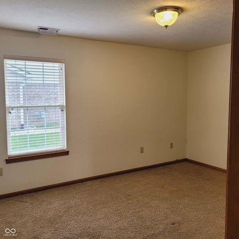 8105 Bentley Farms Drive, Indianapolis, IN 46259