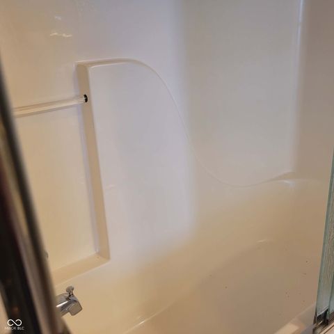 8105 Bentley Farms Drive, Indianapolis, IN 46259