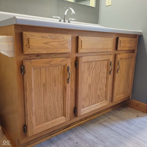 8105 Bentley Farms Drive, Indianapolis, IN 46259