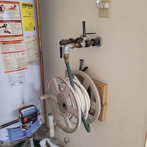 8105 Bentley Farms Drive, Indianapolis, IN 46259