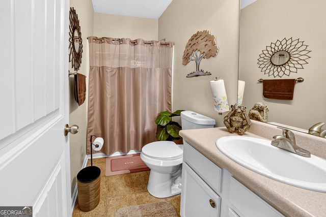 230 River Meadow Drive, Lagrange, GA 30241