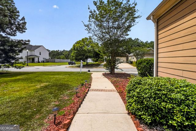 230 River Meadow Drive, Lagrange, GA 30241