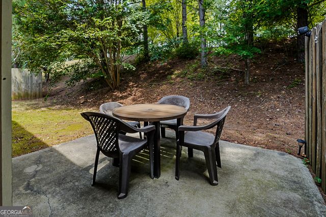 230 River Meadow Drive, Lagrange, GA 30241