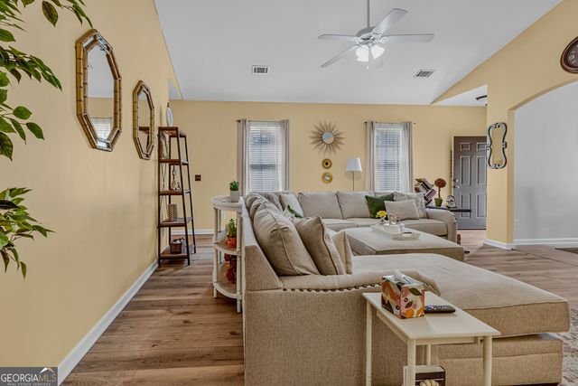 230 River Meadow Drive, Lagrange, GA 30241